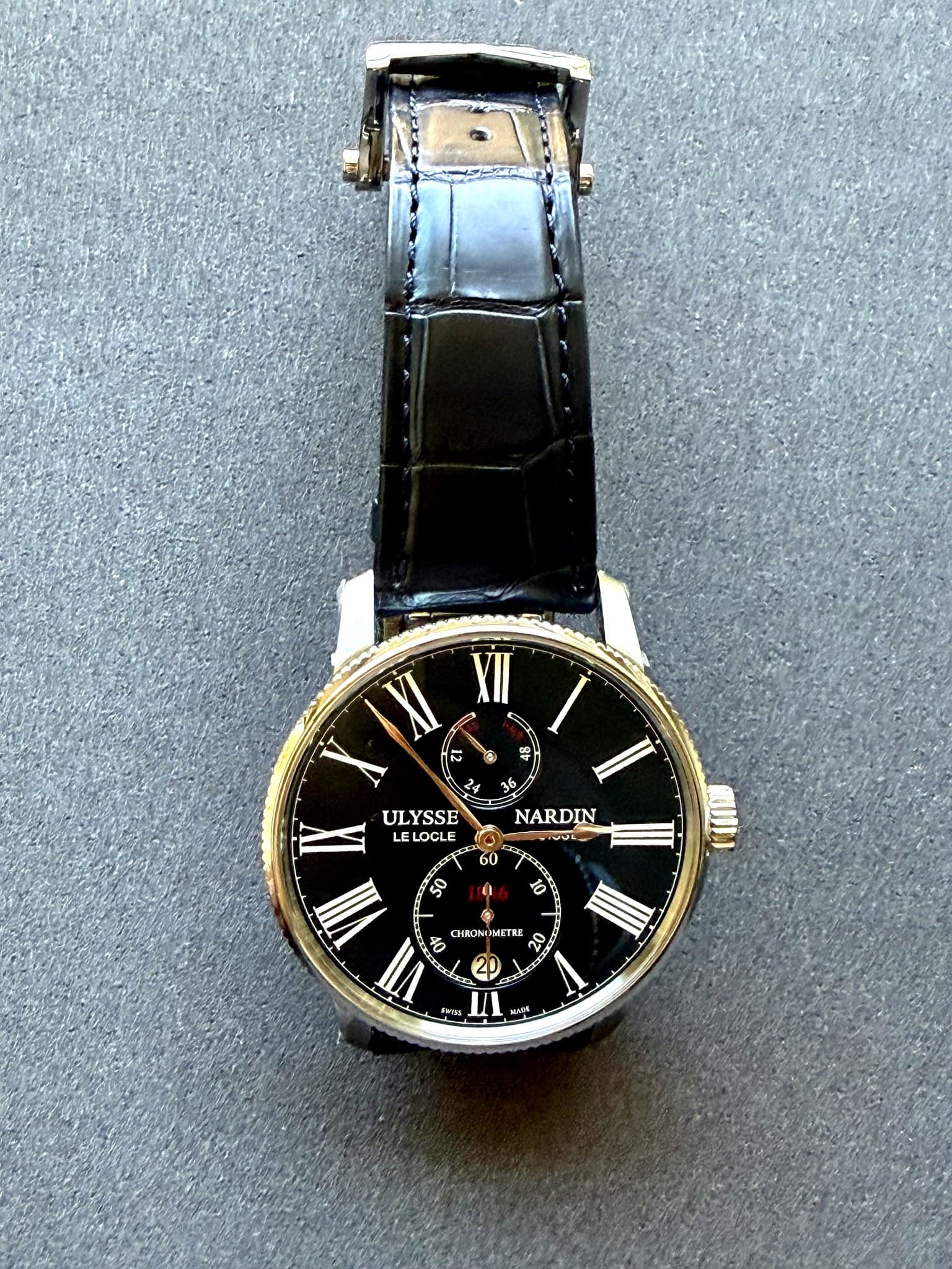 Ulysse Nardin Maxi Marine Chronometer 263-66 exhibition caseback showing UN anchor rotor